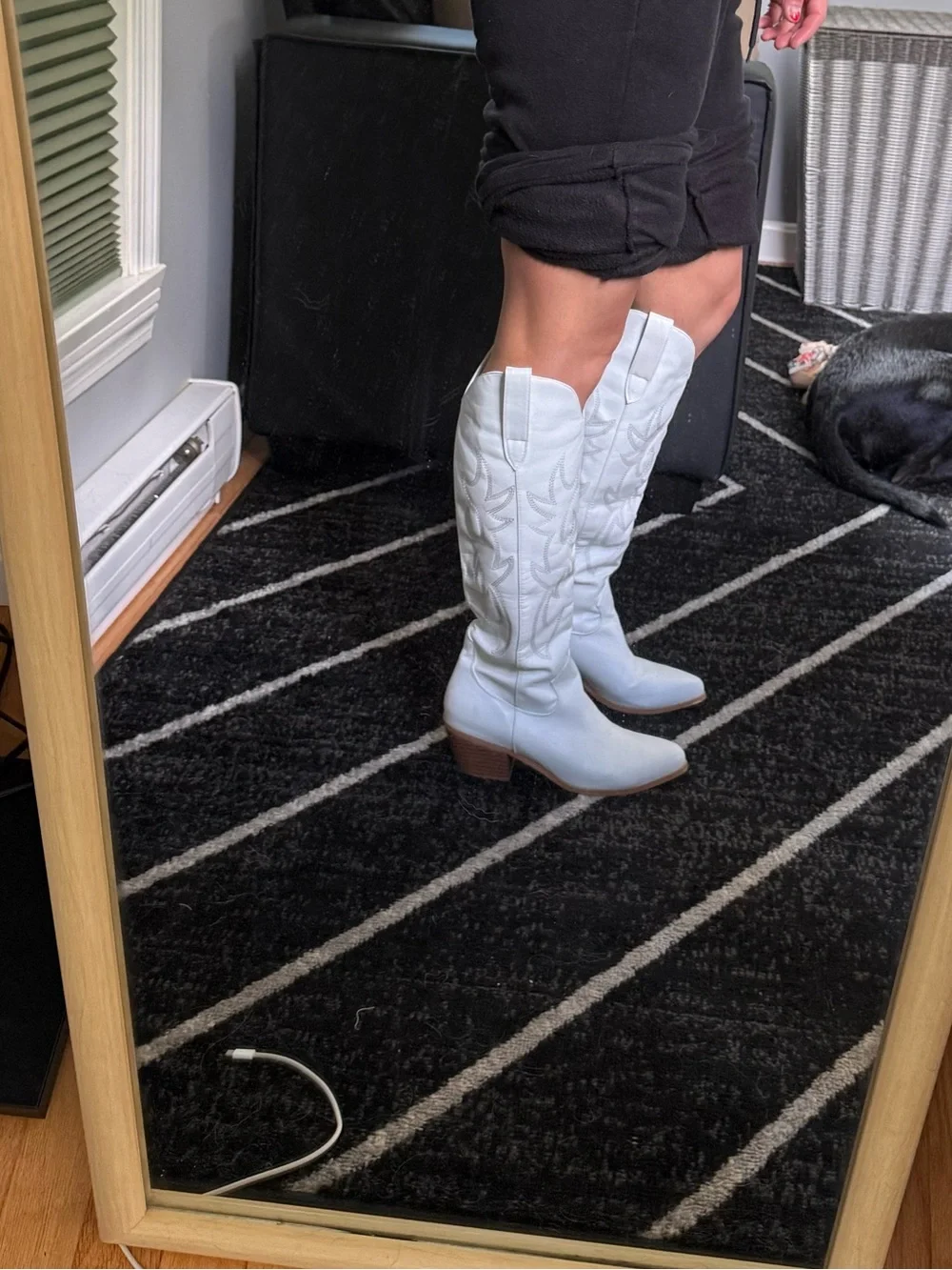 Amazon White Over-the-Knee Western-Inspired Women's Boots